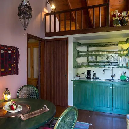 Casa de Férias Dandy - Dafne - Garden Amfíklia