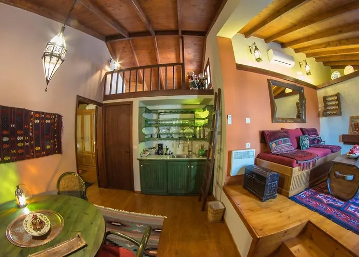 Dandy - Dafne - Garden Casa de Férias Amfíklia